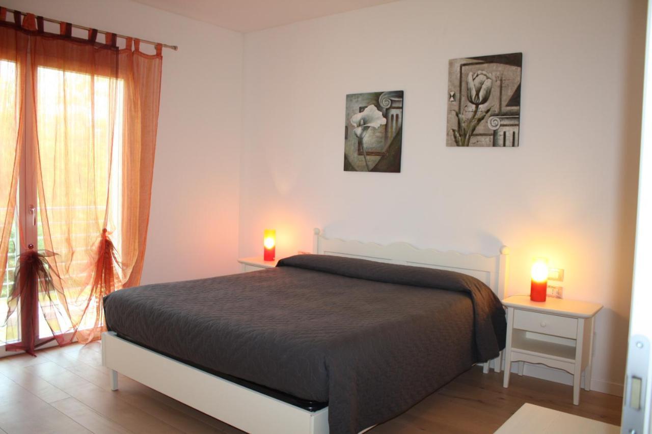 Sernaglia della Battaglia Elis' Rooms מראה חיצוני תמונה