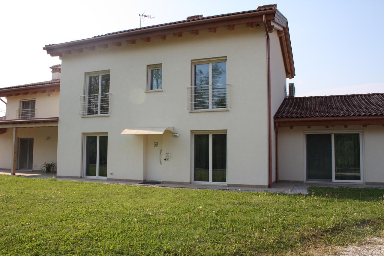 Sernaglia della Battaglia Elis' Rooms מראה חיצוני תמונה