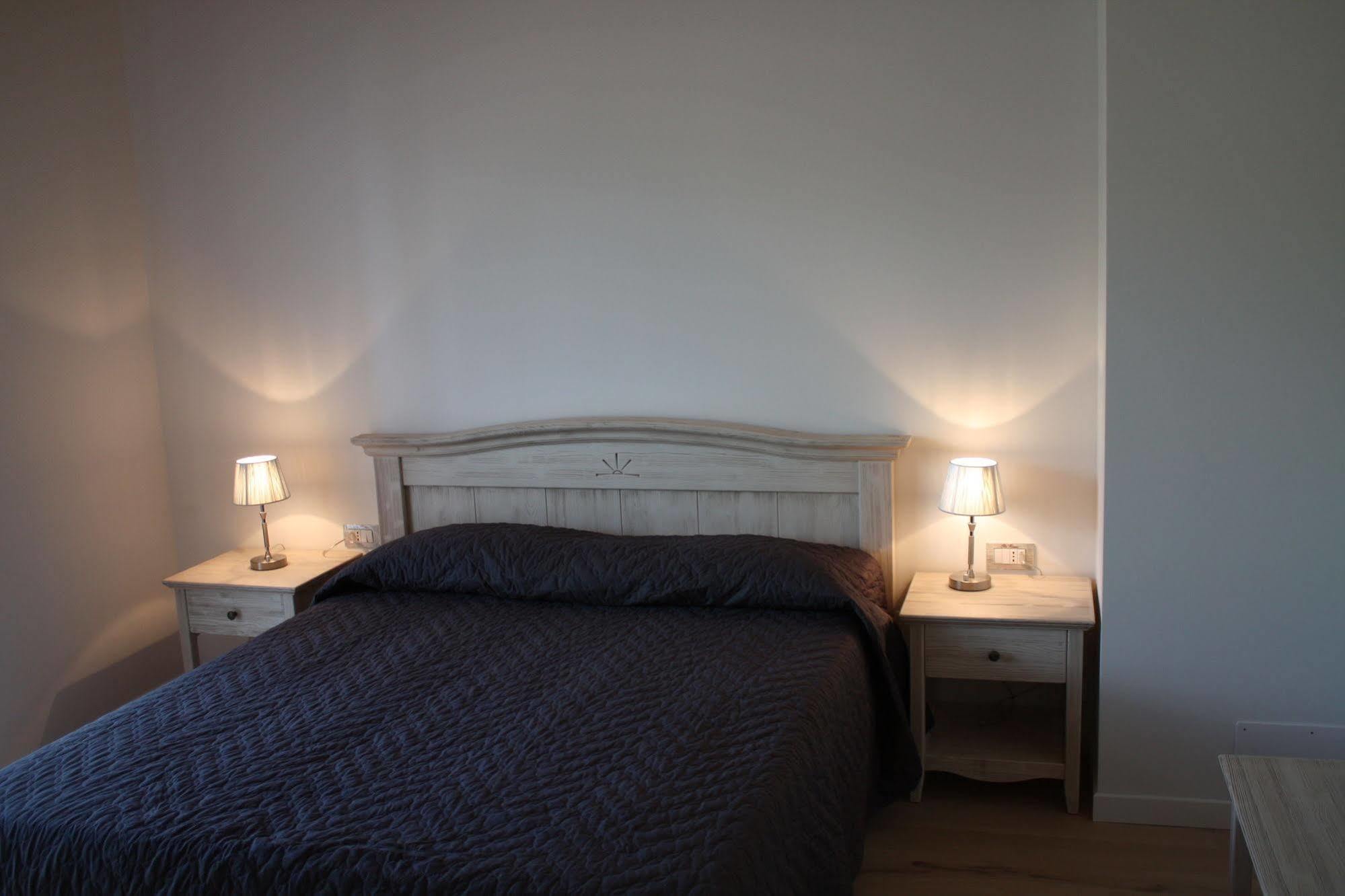 Sernaglia della Battaglia Elis' Rooms מראה חיצוני תמונה